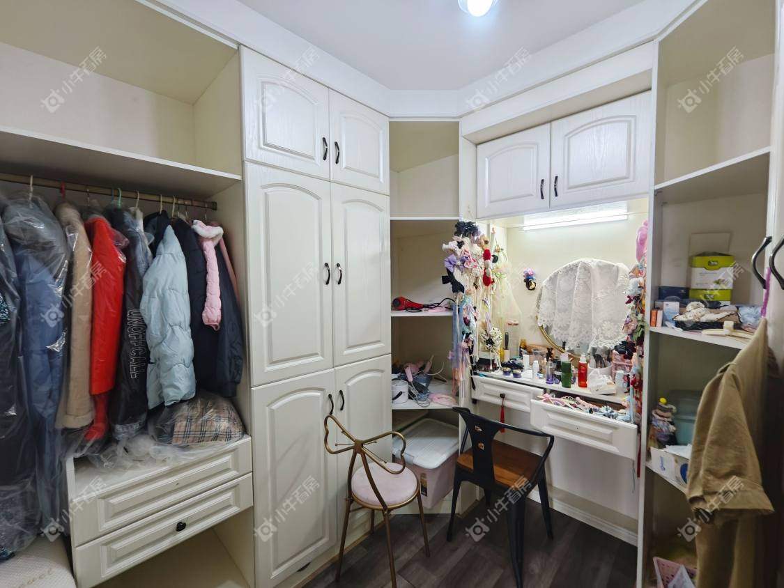 镇江吾悦华府金郡（丹阳）在售二手房源室内图_小牛看房