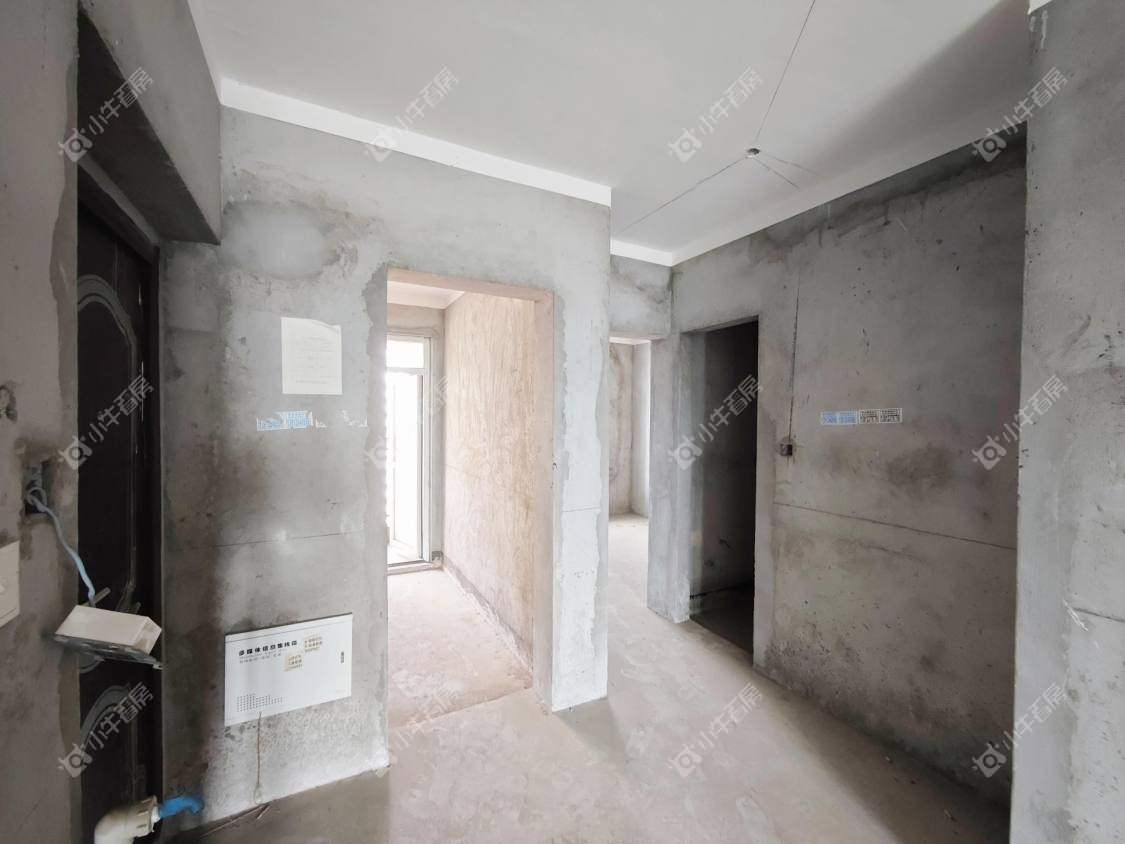 镇江美亚华悦在售二手房源室内图_小牛看房