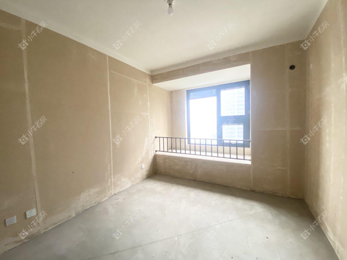 镇江融创华南映在售二手房源室内图_小牛看房