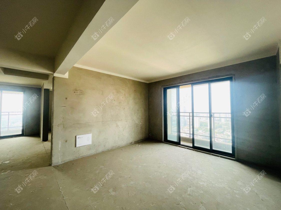 镇江翡翠林花园（天福花园）在售二手房源室内图_小牛看房