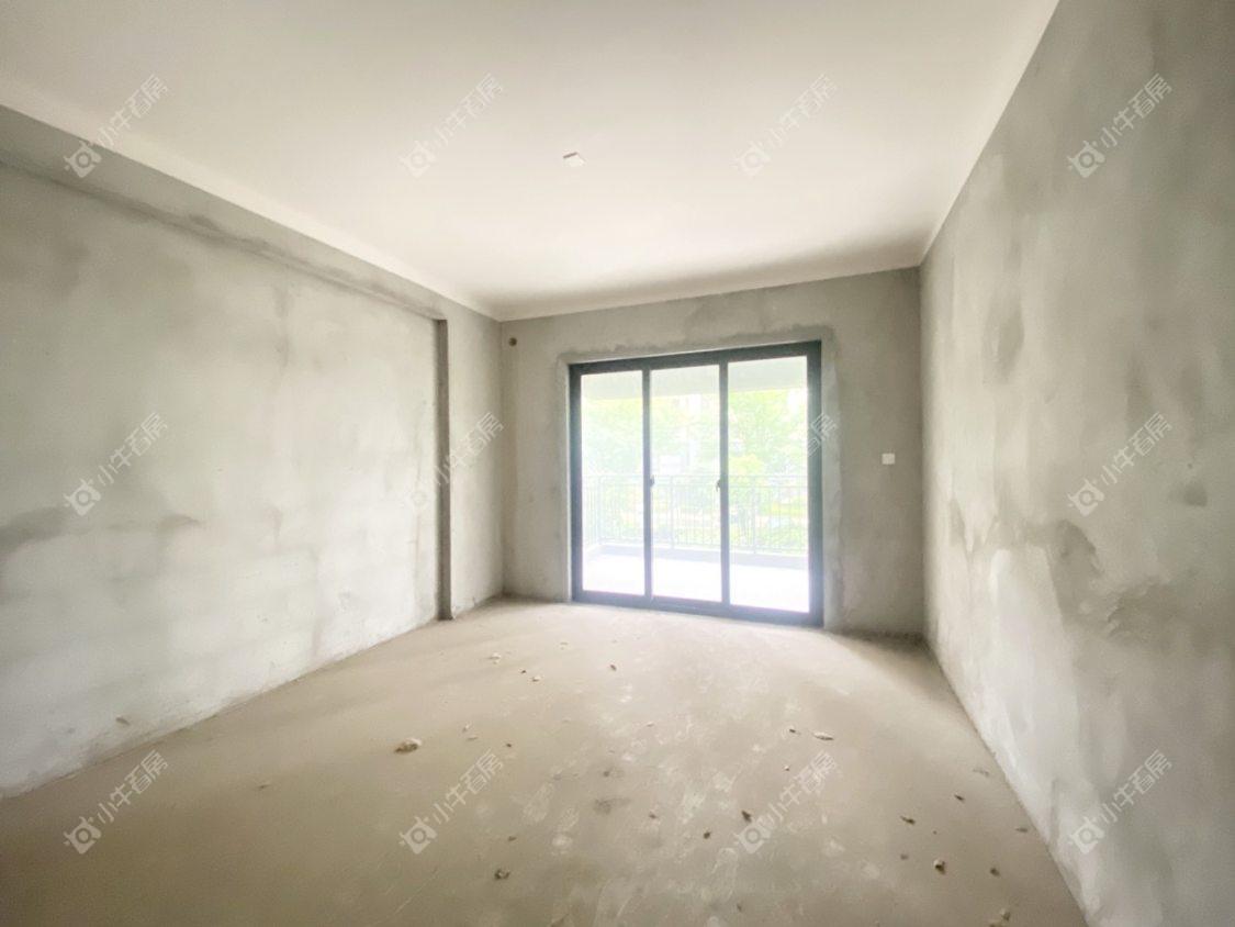 镇江凤熹台在售二手房源室内图_小牛看房