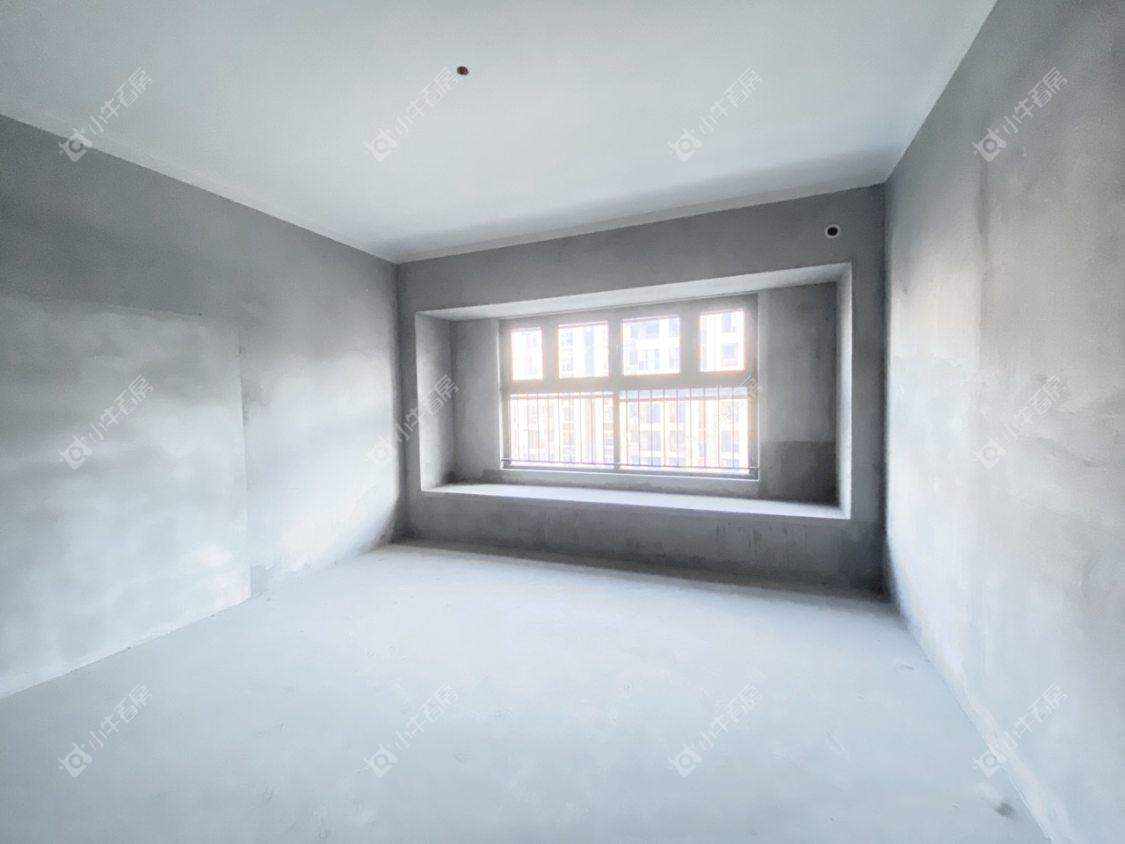 镇江碧桂园樾府在售二手房源室内图_小牛看房