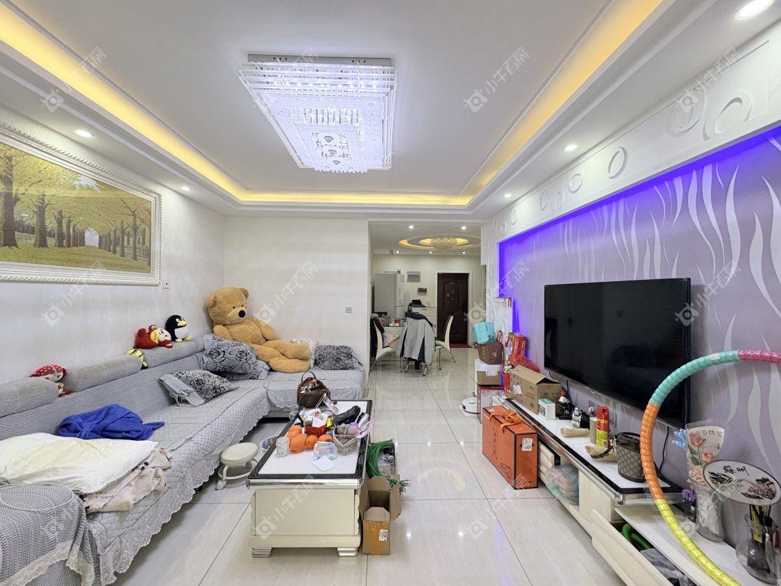 镇江华都锦城在售二手房源室内图_小牛看房