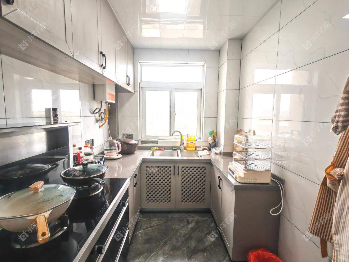 镇江美亚华悦在售二手房源室内图_小牛看房