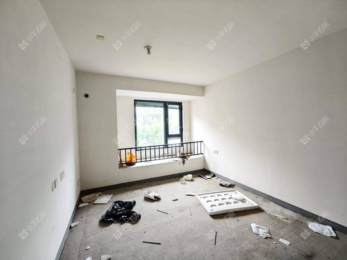 镇江万善上院在售二手房源室内图_小牛看房