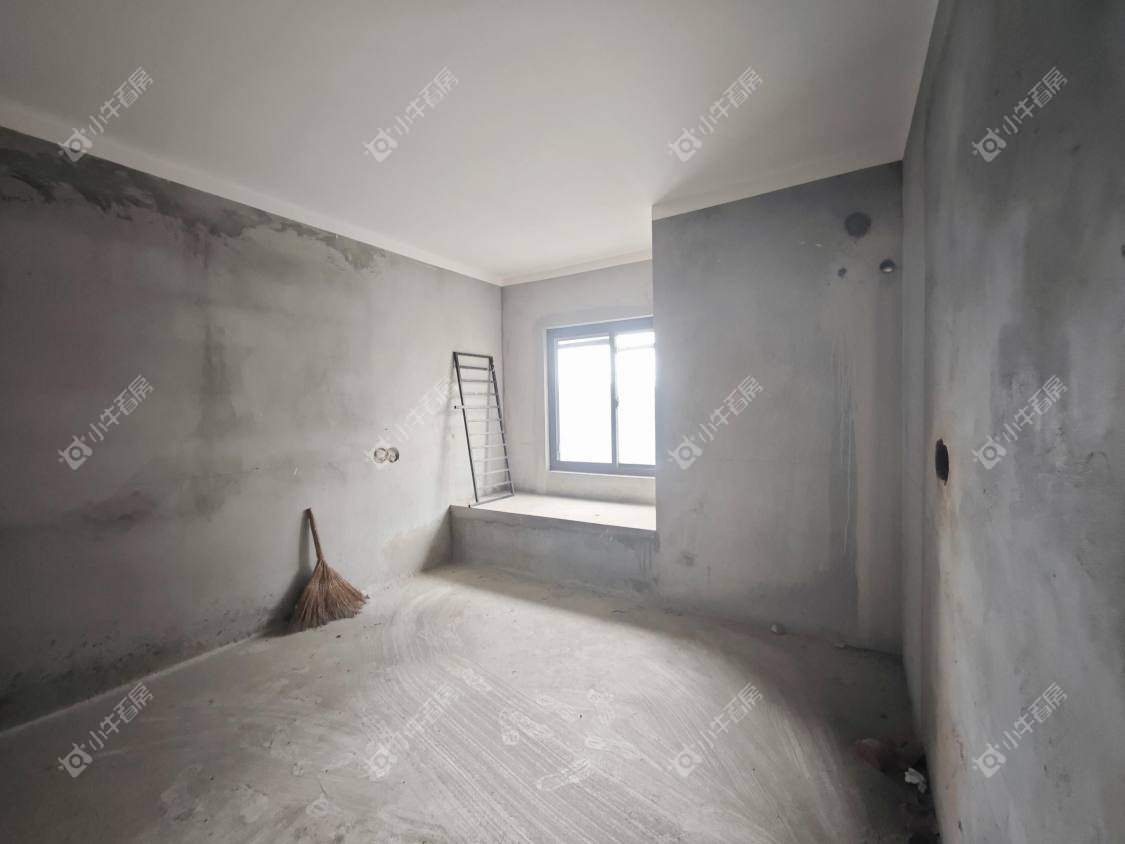 镇江华都幸福里在售二手房源室内图_小牛看房