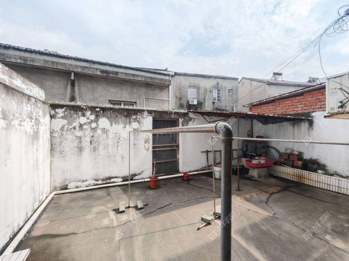 镇江商业街在售二手房源室内图_小牛看房