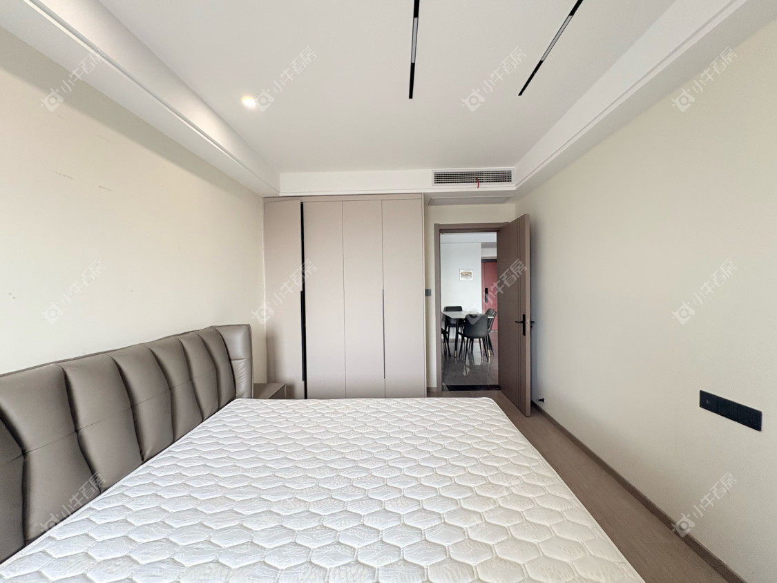 镇江丹凤国际在售二手房源室内图_小牛看房