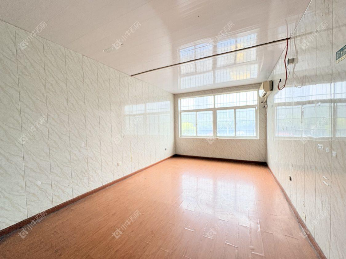 镇江丹桂园南区在售二手房源室内图_小牛看房