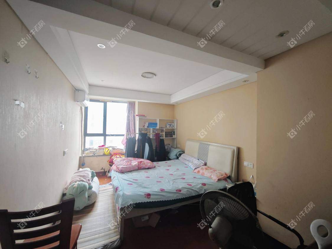 镇江凤凰国际在售二手房源室内图_小牛看房