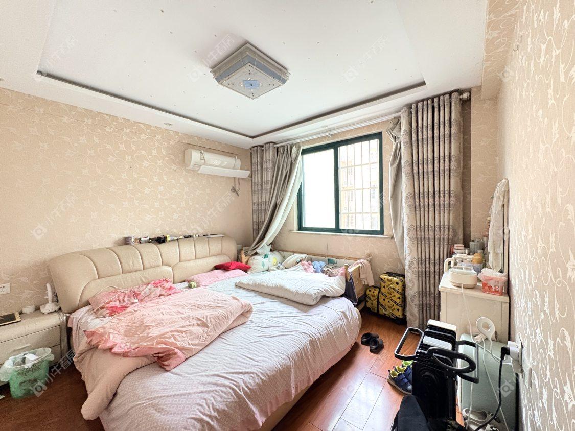 镇江锦江花园在售二手房源室内图_小牛看房