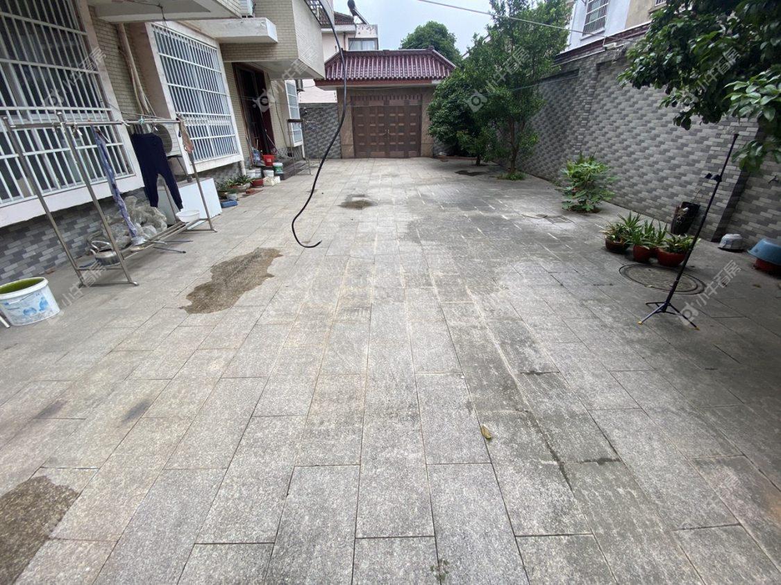 镇江泰豪公寓在售二手房源室内图_小牛看房