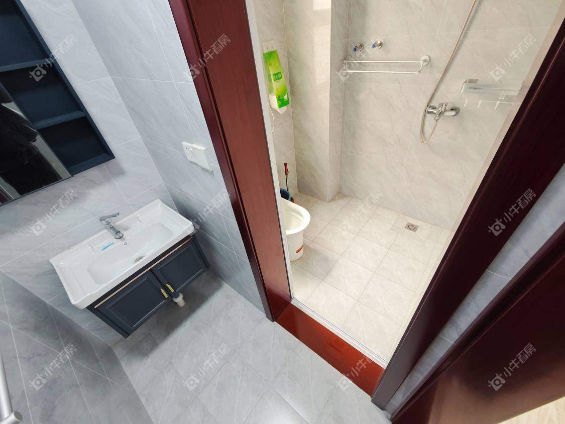 镇江华都幸福里在售二手房源室内图_小牛看房