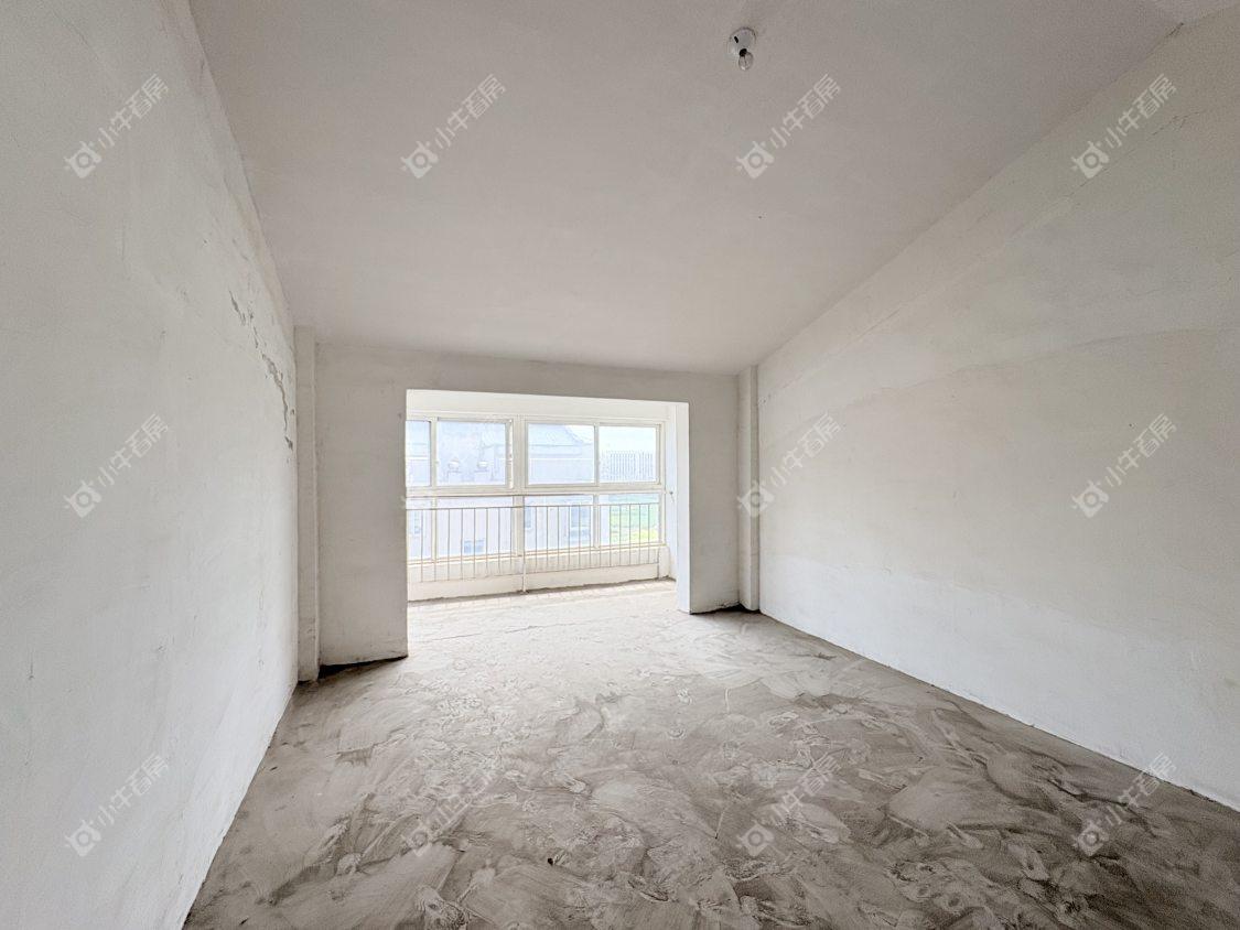 镇江凰嘉花苑在售二手房源室内图_小牛看房