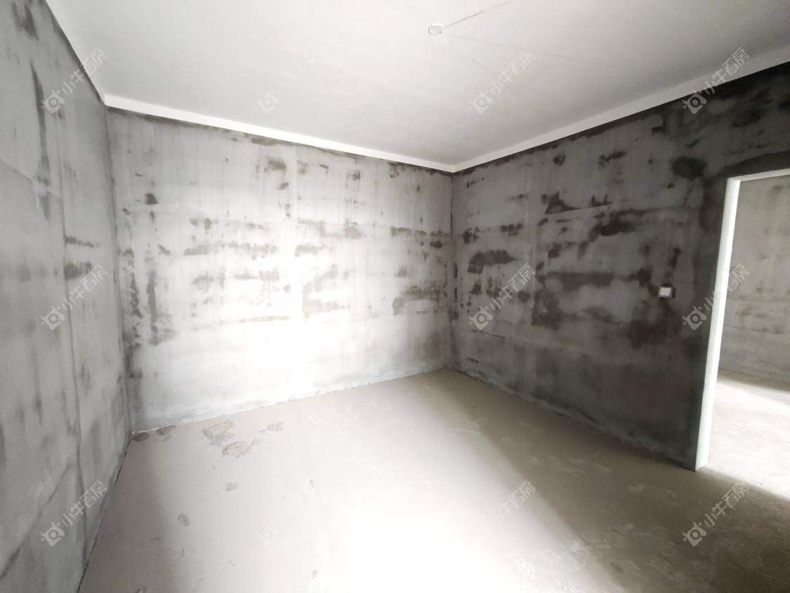 镇江滨河凤凰城在售二手房源室内图_小牛看房