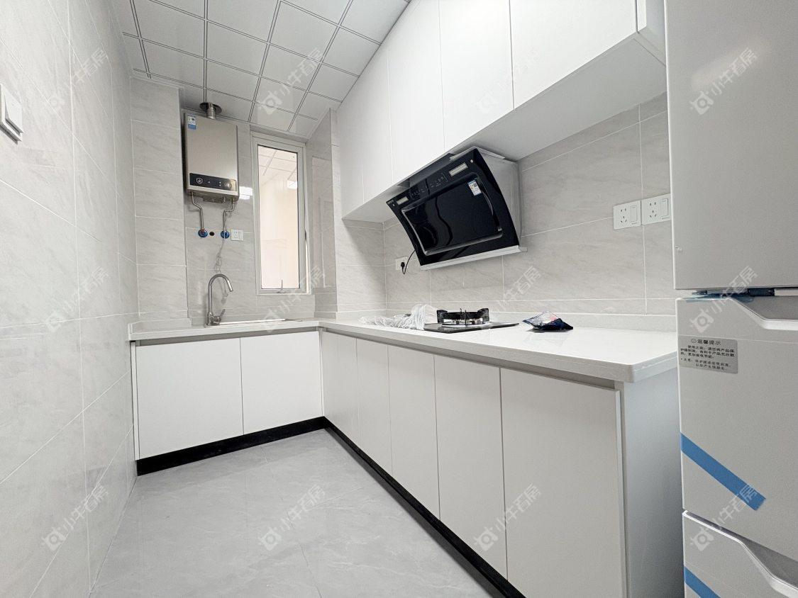 镇江和谐里在售二手房源室内图_小牛看房