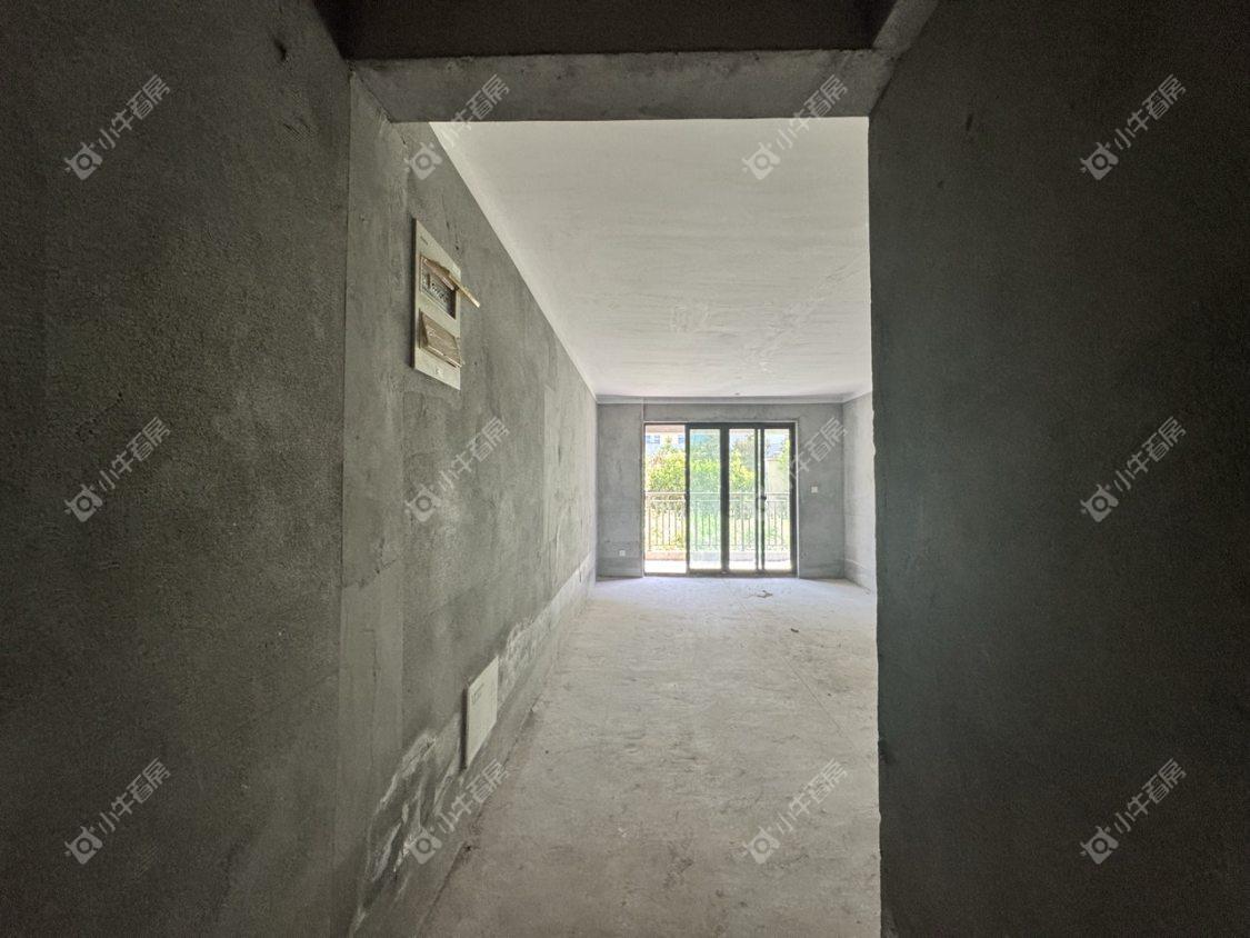 镇江荣城国际（中央公馆）在售二手房源室内图_小牛看房