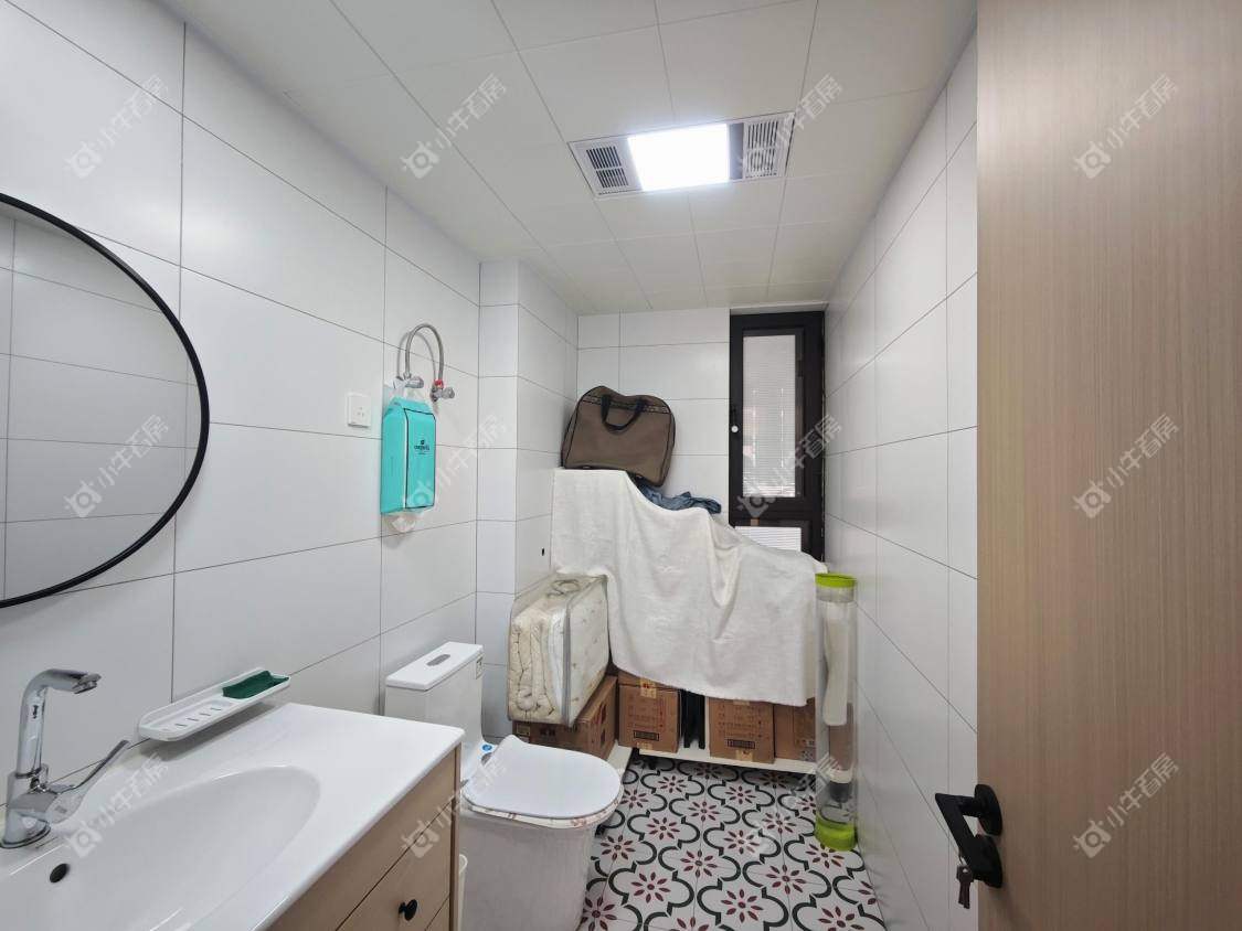 镇江凤熹台在售二手房源室内图_小牛看房