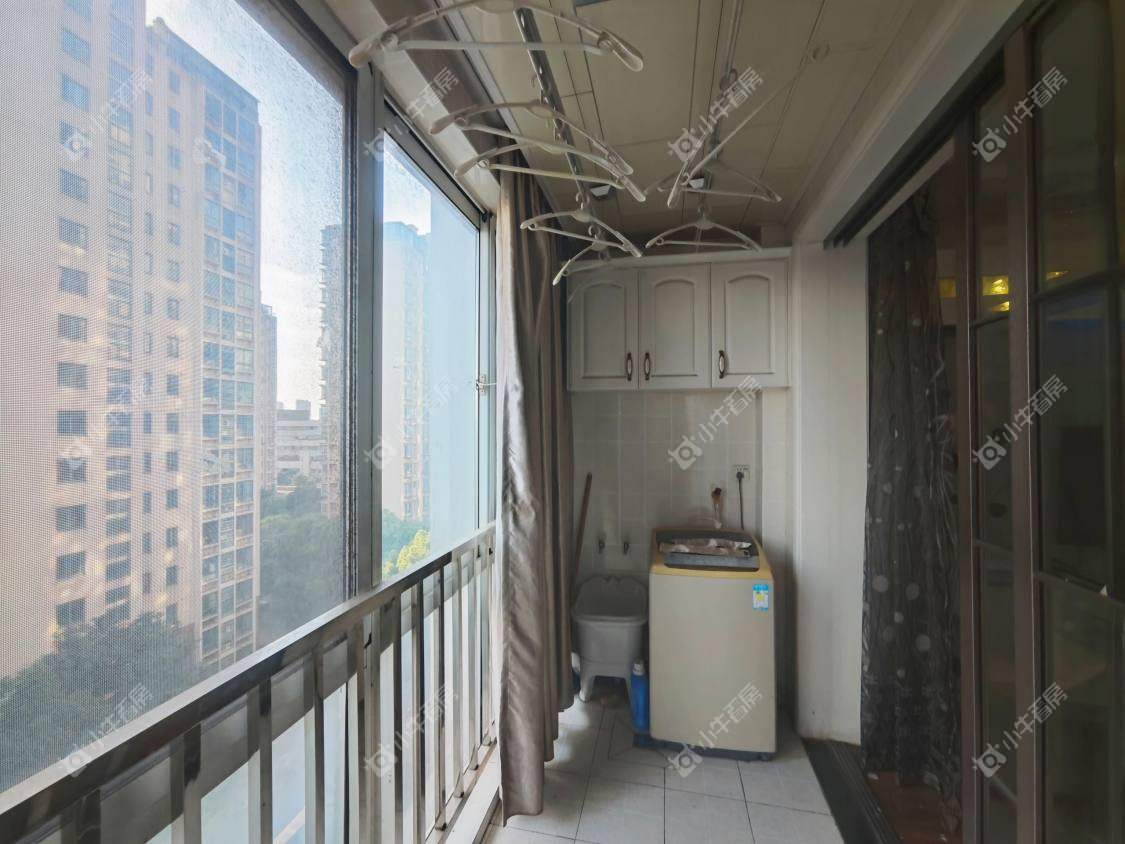 镇江城市绿洲在售二手房源室内图_小牛看房