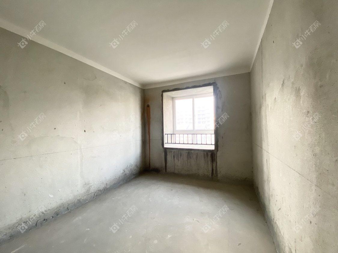 镇江南门花园在售二手房源室内图_小牛看房