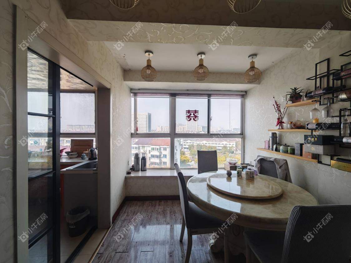 镇江凤翔花园在售二手房源室内图_小牛看房