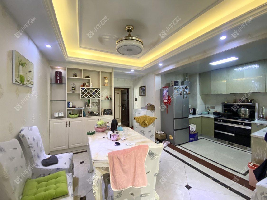 镇江丹凤国际在售二手房源室内图_小牛看房