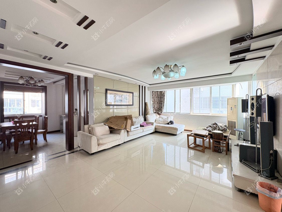 镇江凤翔花园在售二手房源室内图_小牛看房