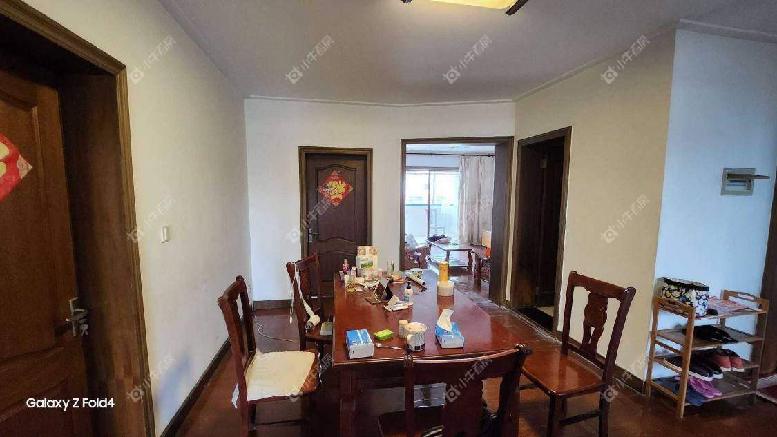 镇江曲园小区在售二手房源室内图_小牛看房