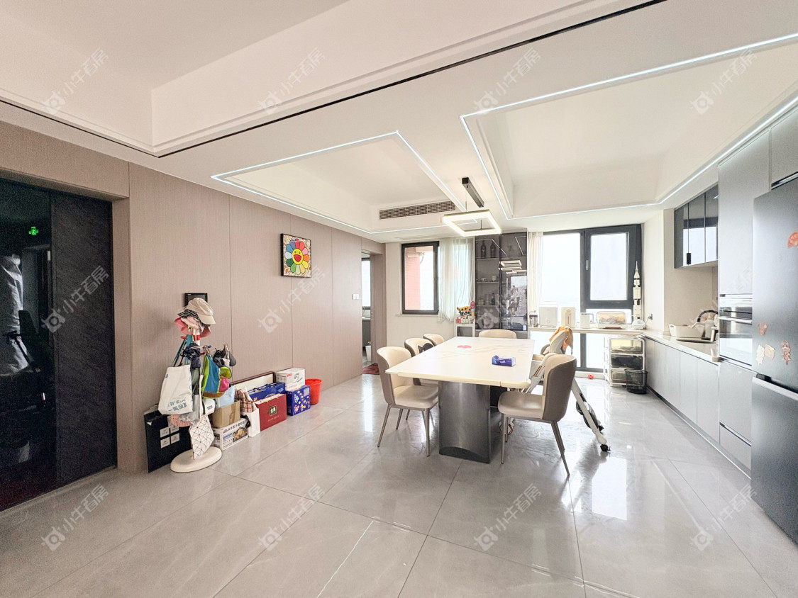 镇江天波城在售二手房源室内图_小牛看房