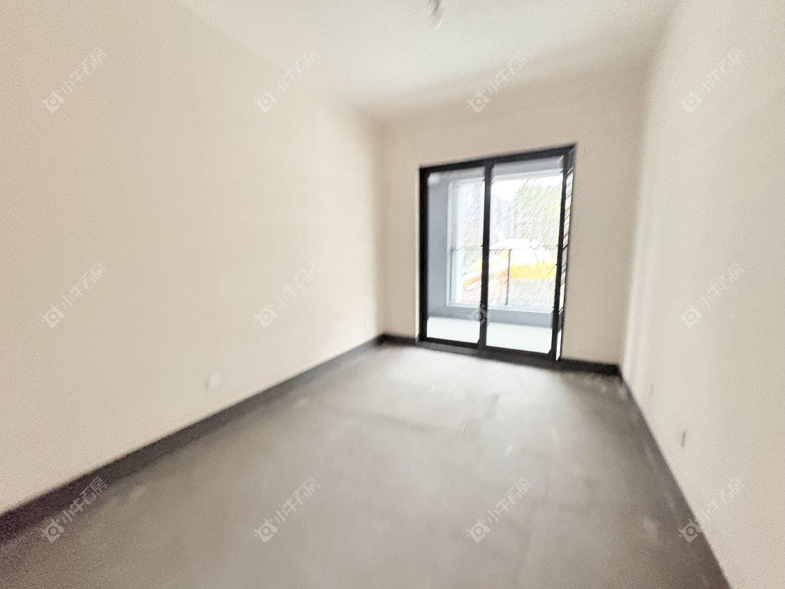 镇江中海臻如府在售二手房源室内图_小牛看房