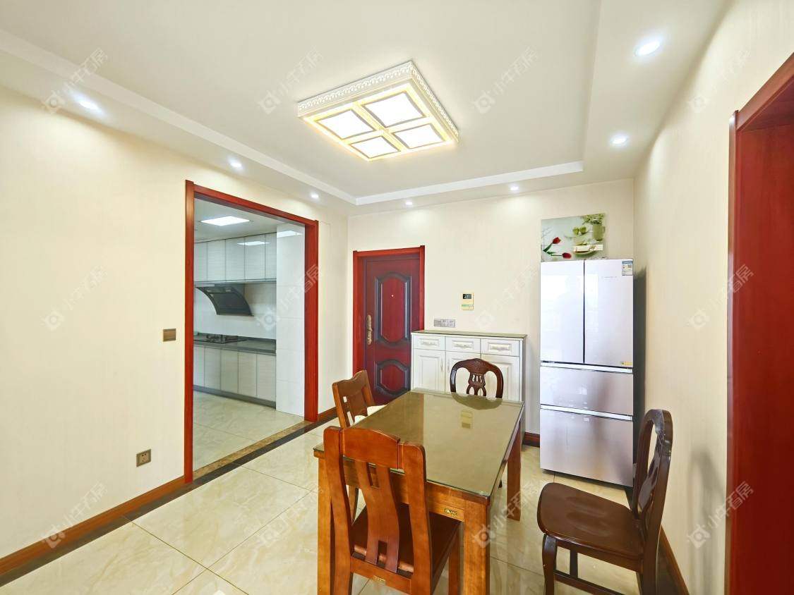 镇江东方盛世在售二手房源室内图_小牛看房