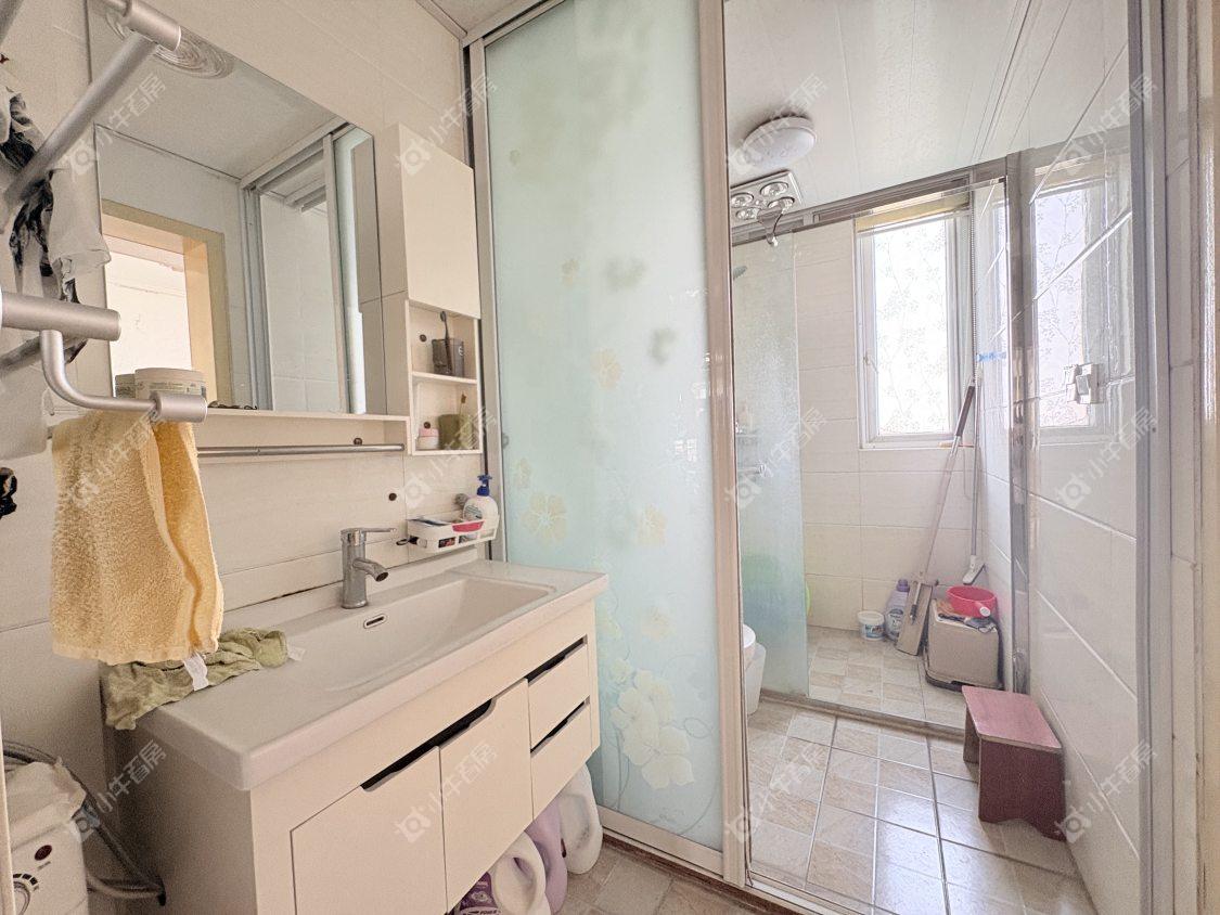 镇江惠泽苑在售二手房源室内图_小牛看房