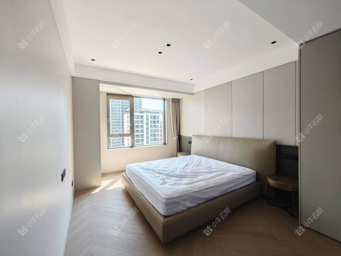 镇江中海时代都会在售二手房源室内图_小牛看房