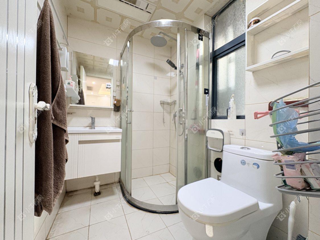 镇江荣城国际一期在售二手房源室内图_小牛看房