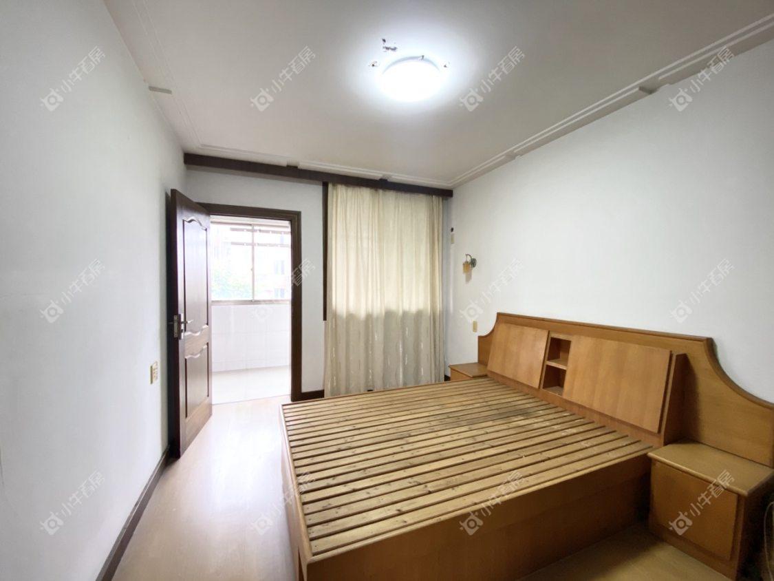 镇江玉乳泉小区在售二手房源室内图_小牛看房