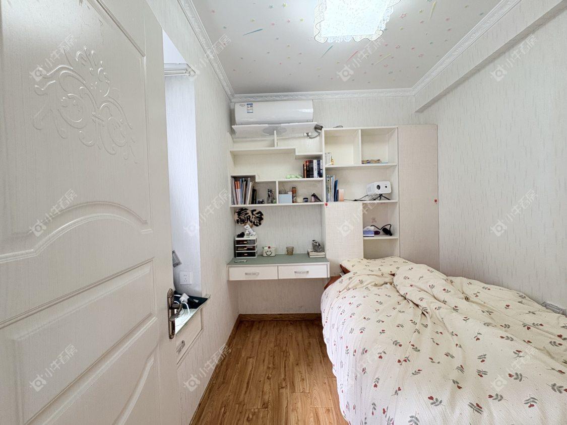 镇江碧桂园在售二手房源室内图_小牛看房