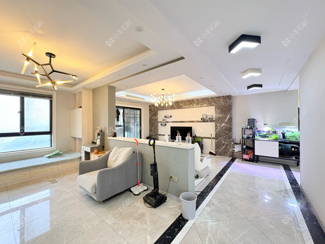 镇江信达香堤国际在售二手房源室内图_小牛看房