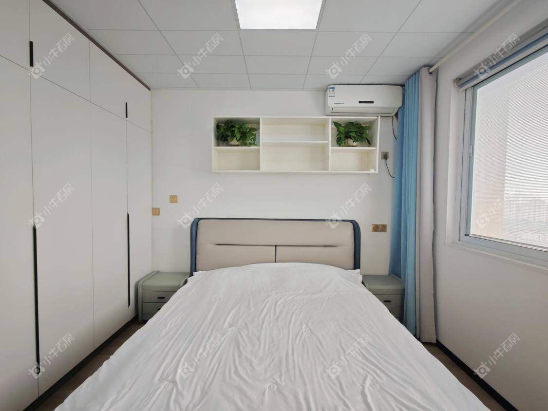 镇江粤港臻园在售二手房源室内图_小牛看房