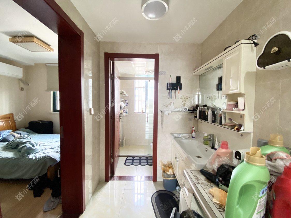 镇江欧洲城在售二手房源室内图_小牛看房