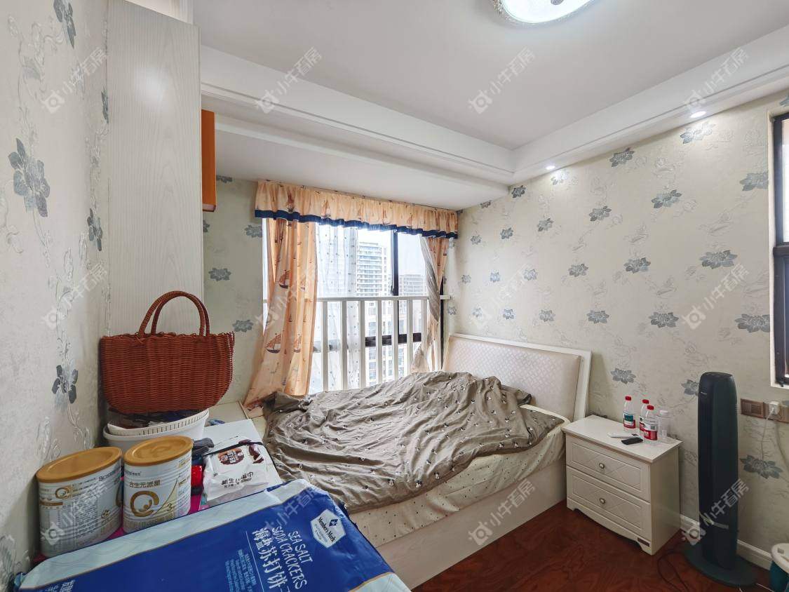 镇江华都锦城在售二手房源室内图_小牛看房