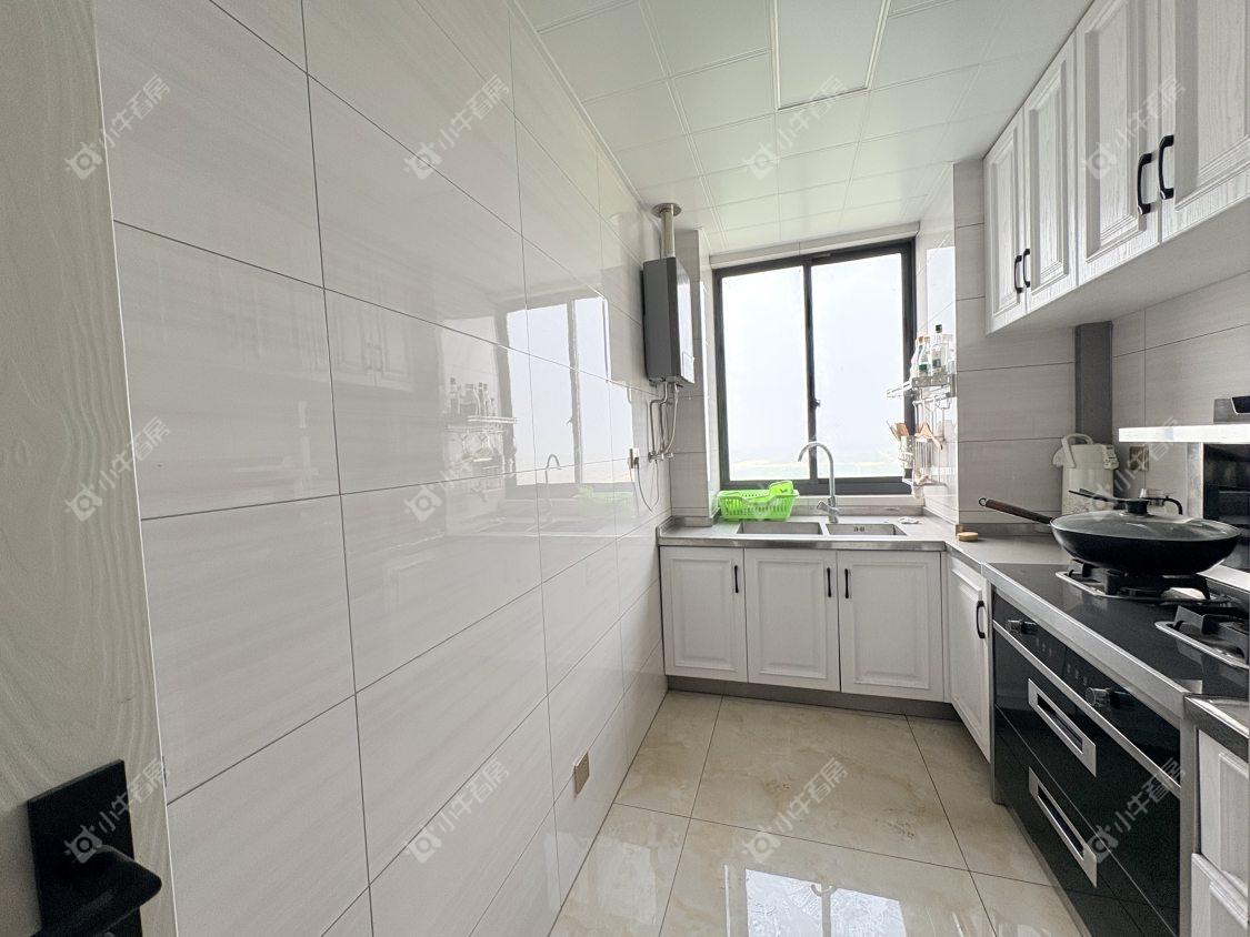 镇江练湖新城在售二手房源室内图_小牛看房