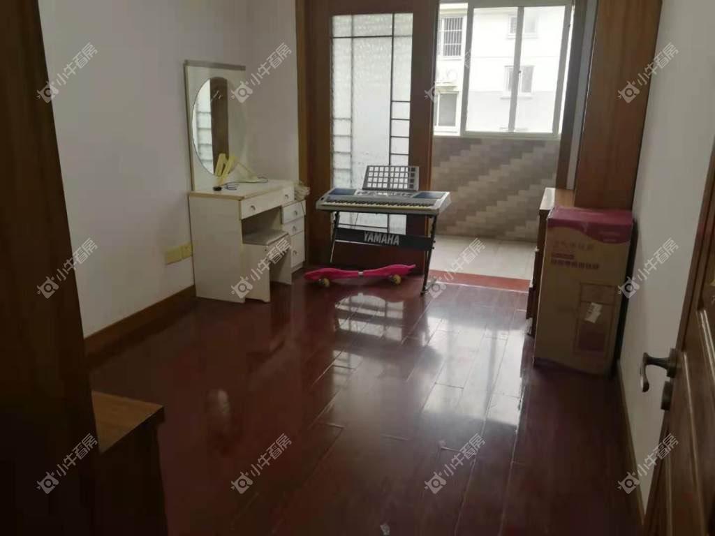 镇江新新家园在售二手房源室内图_小牛看房