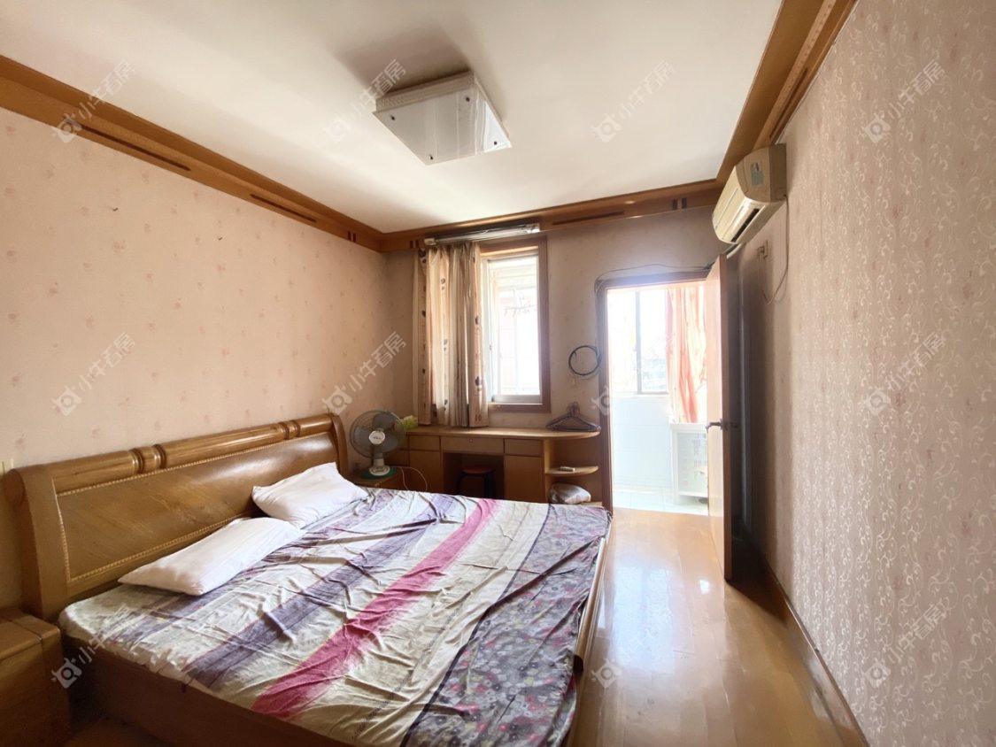 镇江华阳苑在售二手房源室内图_小牛看房