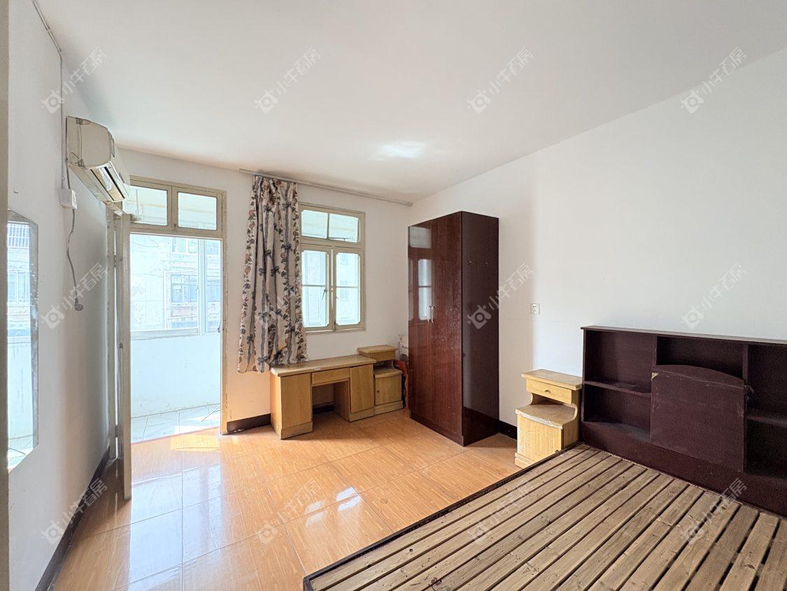 镇江云阳新村在售二手房源室内图_小牛看房