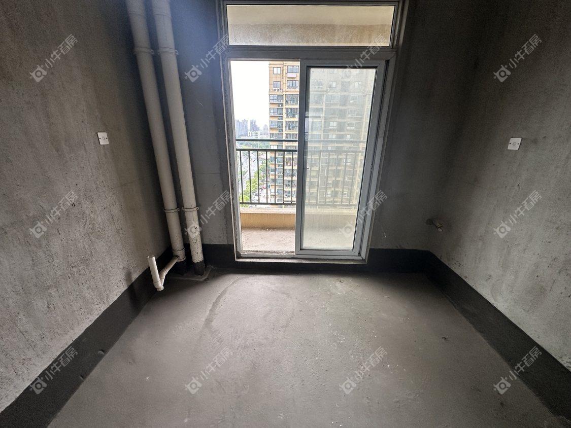 镇江粤港臻园在售二手房源室内图_小牛看房