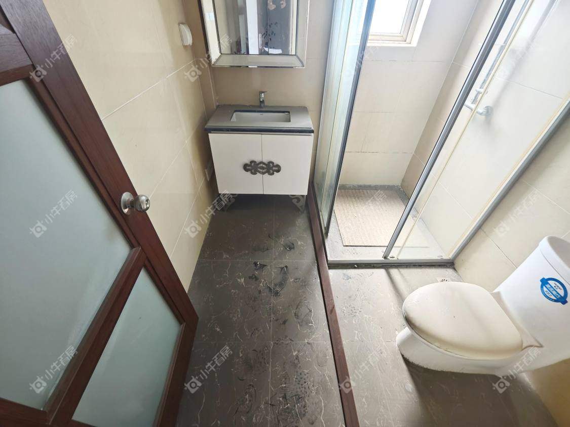 镇江碧桂园在售二手房源室内图_小牛看房