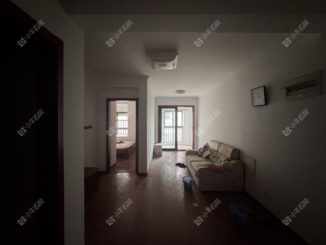 镇江荣城国际一期在售二手房源室内图_小牛看房