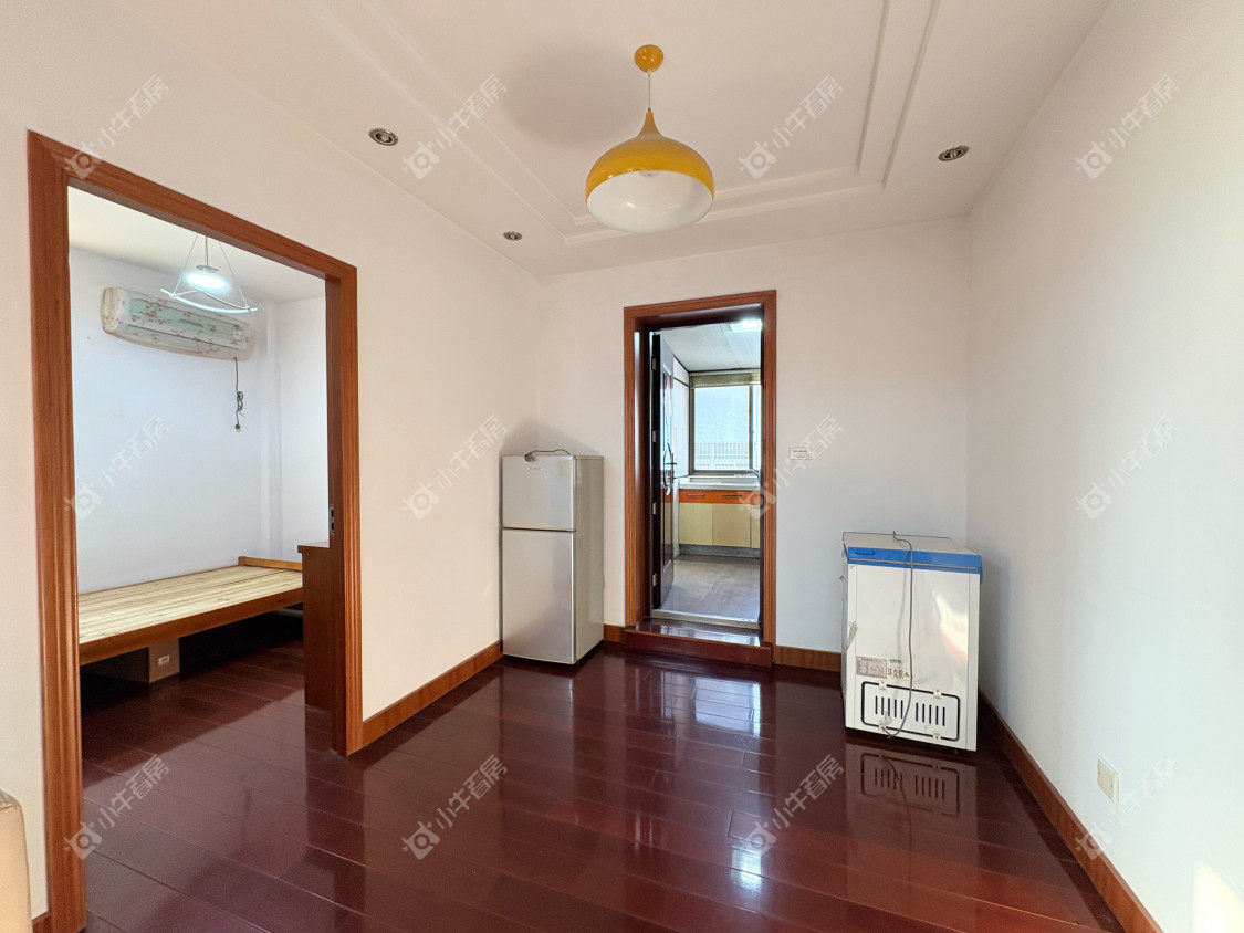 镇江城河路208号在售二手房源室内图_小牛看房