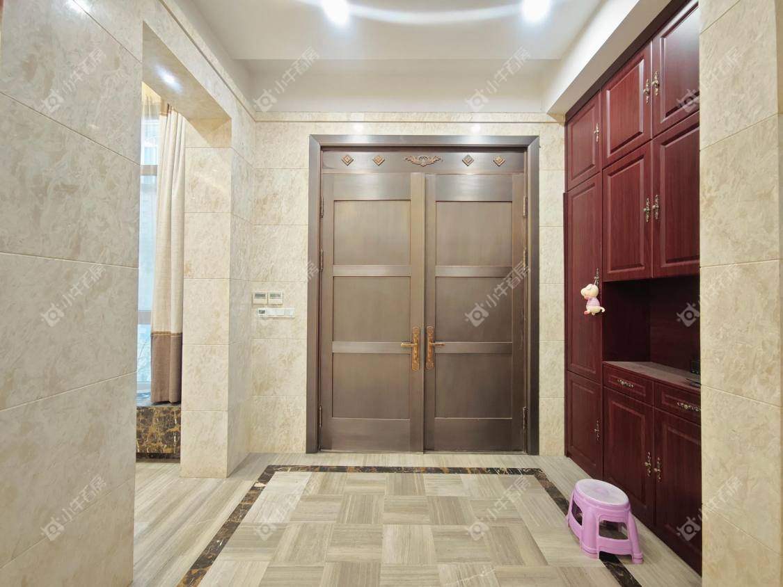 镇江金鼎城市花园别墅区在售二手房源室内图_小牛看房