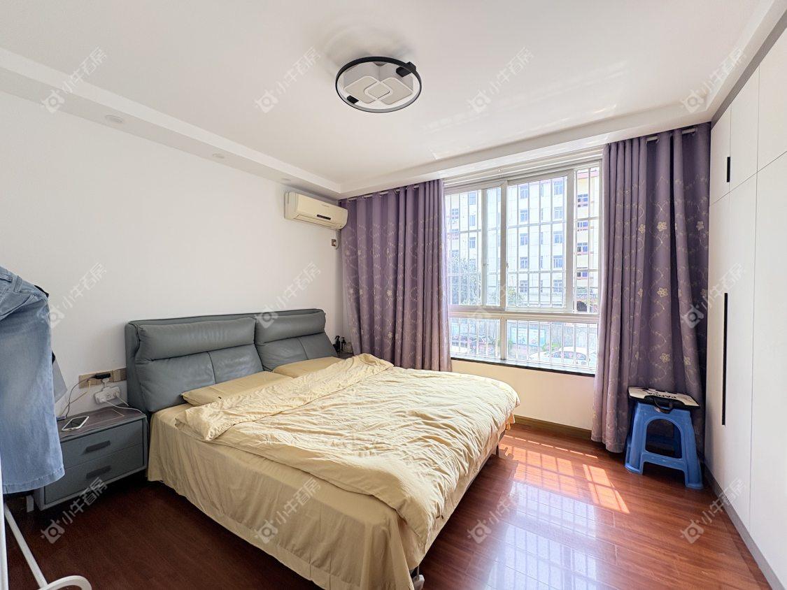 镇江龙凤新村在售二手房源室内图_小牛看房